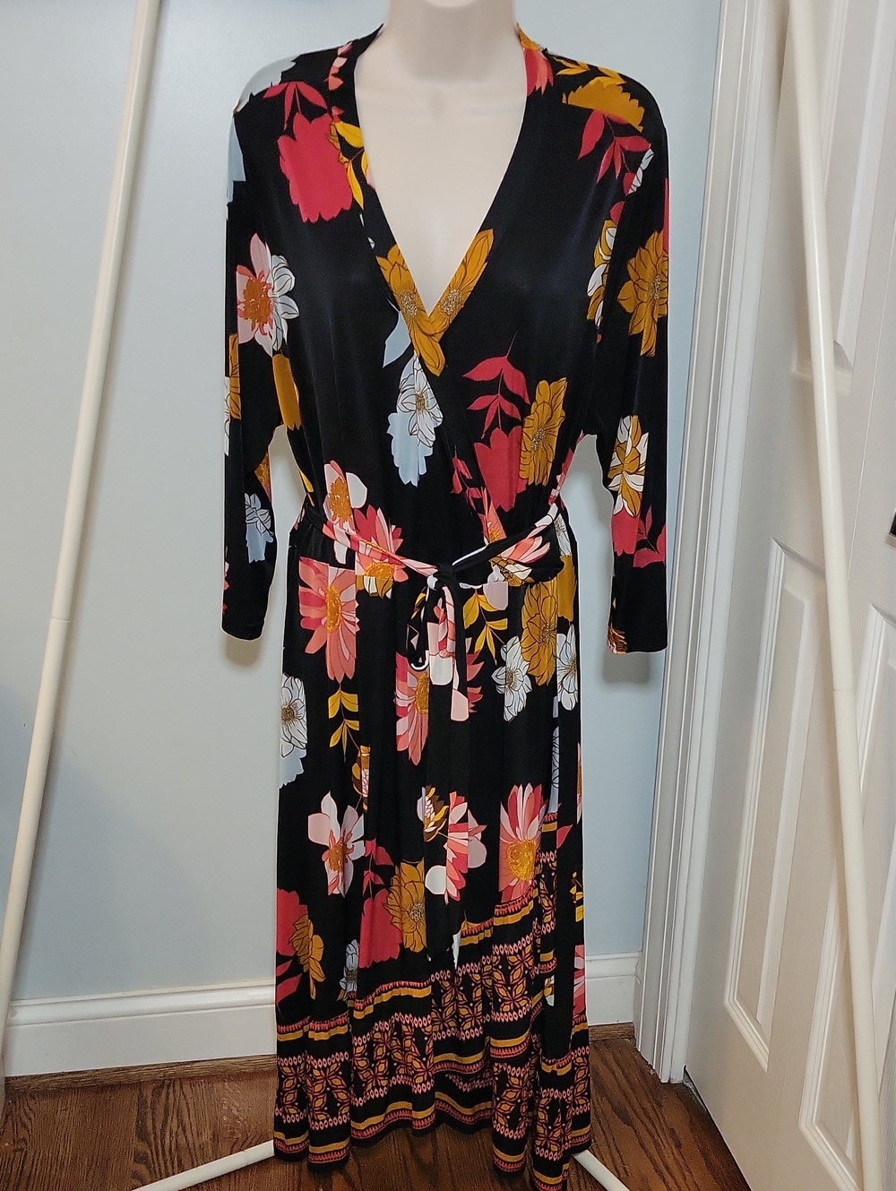Mlle Gabrielle Black Faux Wrap Dress with Pink, Red & Orange Floral Print Sz 3X